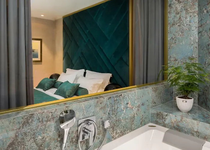 Five Elements Luxury Nocleg ze śniadaniem