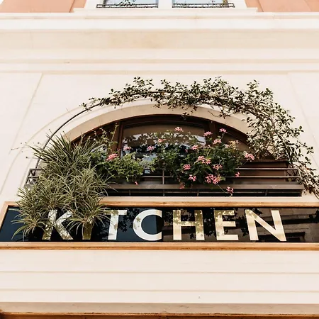 Five Elements Luxury ベッド・アンド・ブレックファスト 4*