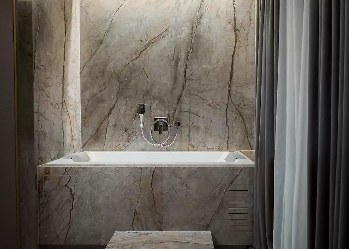 Five Elements Luxury לינה וארוחת בוקר