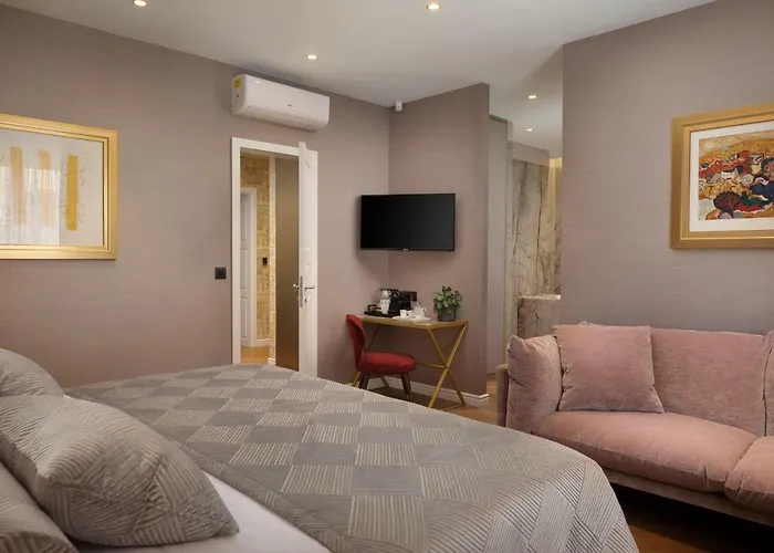 Five Elements Luxury ספליט